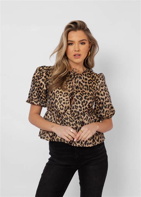 celine top panter tess v|Celine top leopard .